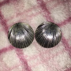 Silver shell earrings